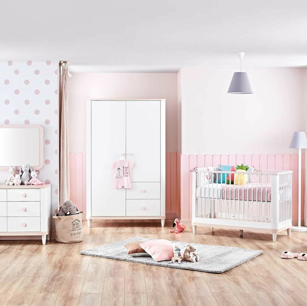 baby bedroom